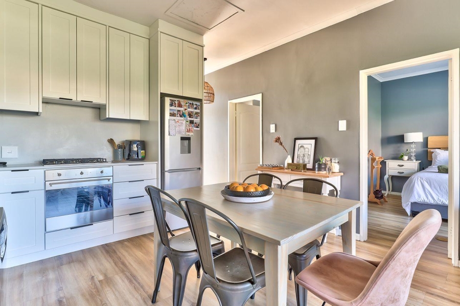 To Let 2 Bedroom Property for Rent in Zonnebloem Western Cape